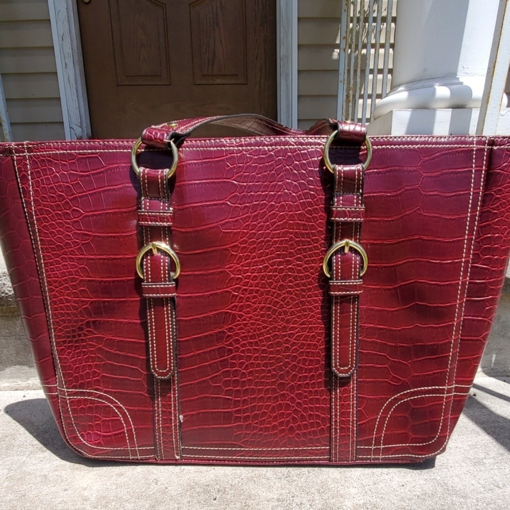 Large tote
